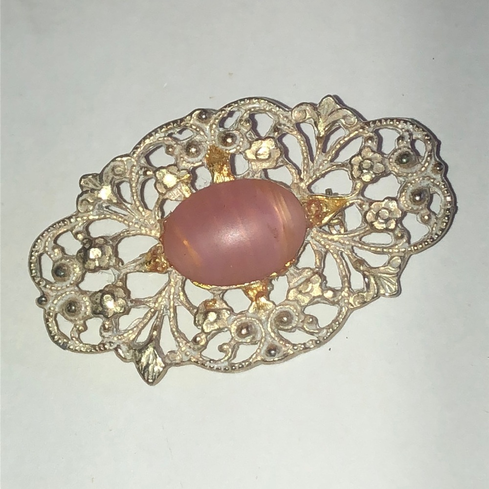 Vintage Gold Tone Filigree Brooch with Pink Cabochon